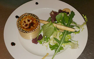 Le Château de L'hers, cuisine et plats régionaux dans un restaurant aux portes de toulouse